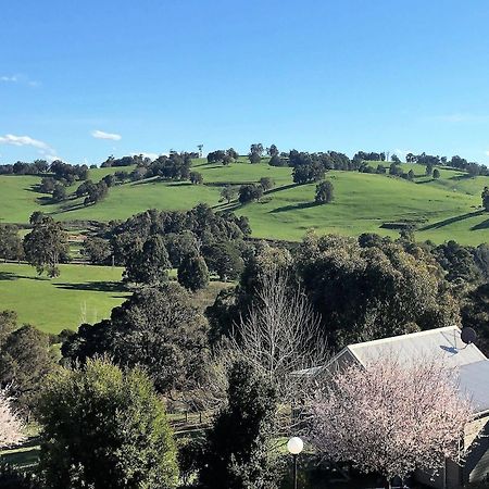 Balingup Highview Chalets エクステリア 写真