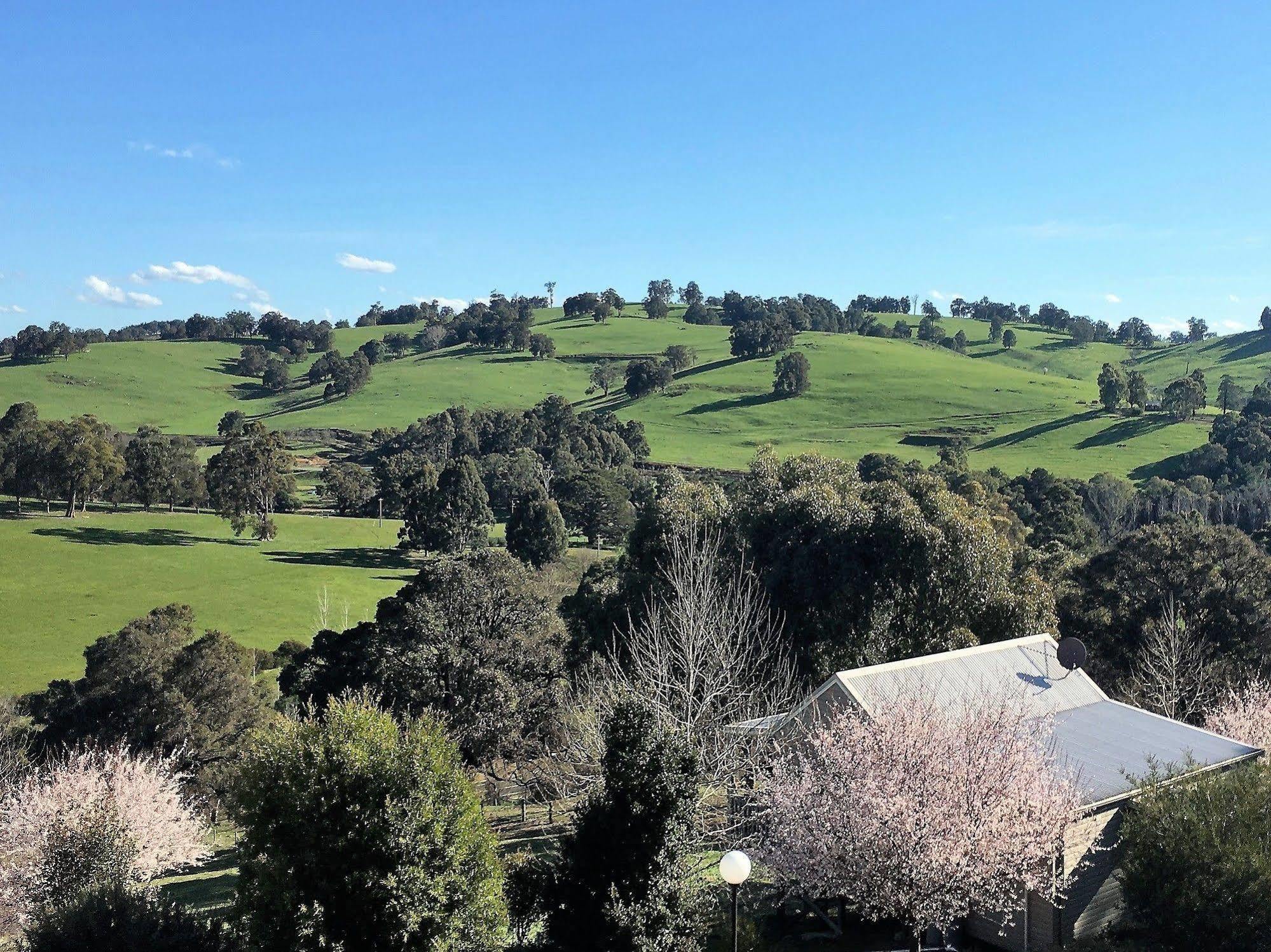 Balingup Highview Chalets エクステリア 写真